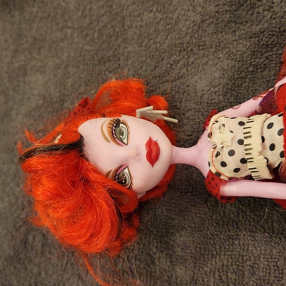 Monster High Doll Operetta, Locker, & Accessories - Picture 13 of 16